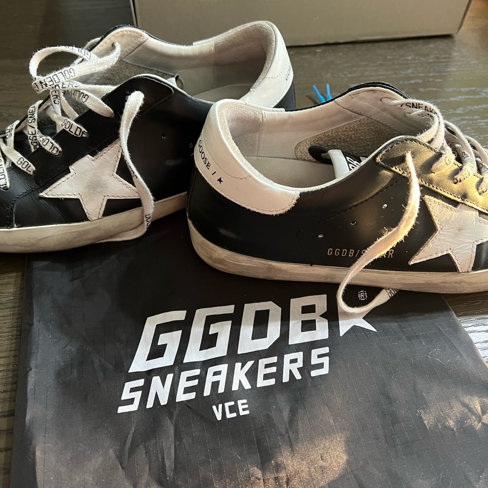 Golden Goose - Picture 6 of 9